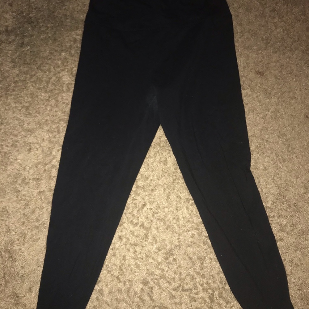 Forever 21 black yoga pants